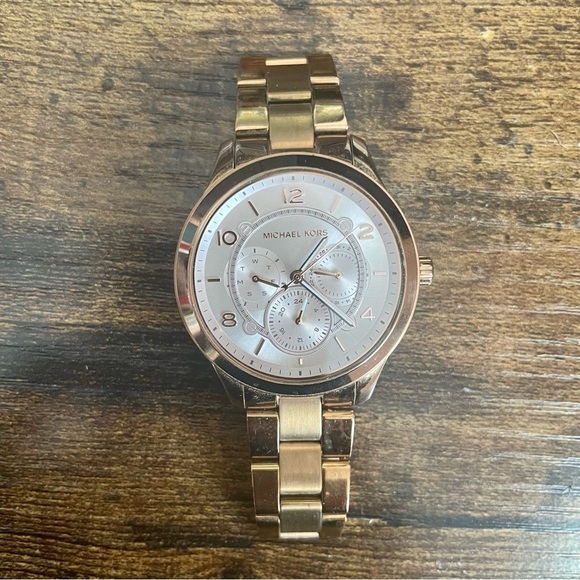 Michael Kors Accessories - Michael Kors Runway MK6589 100mm Watch
